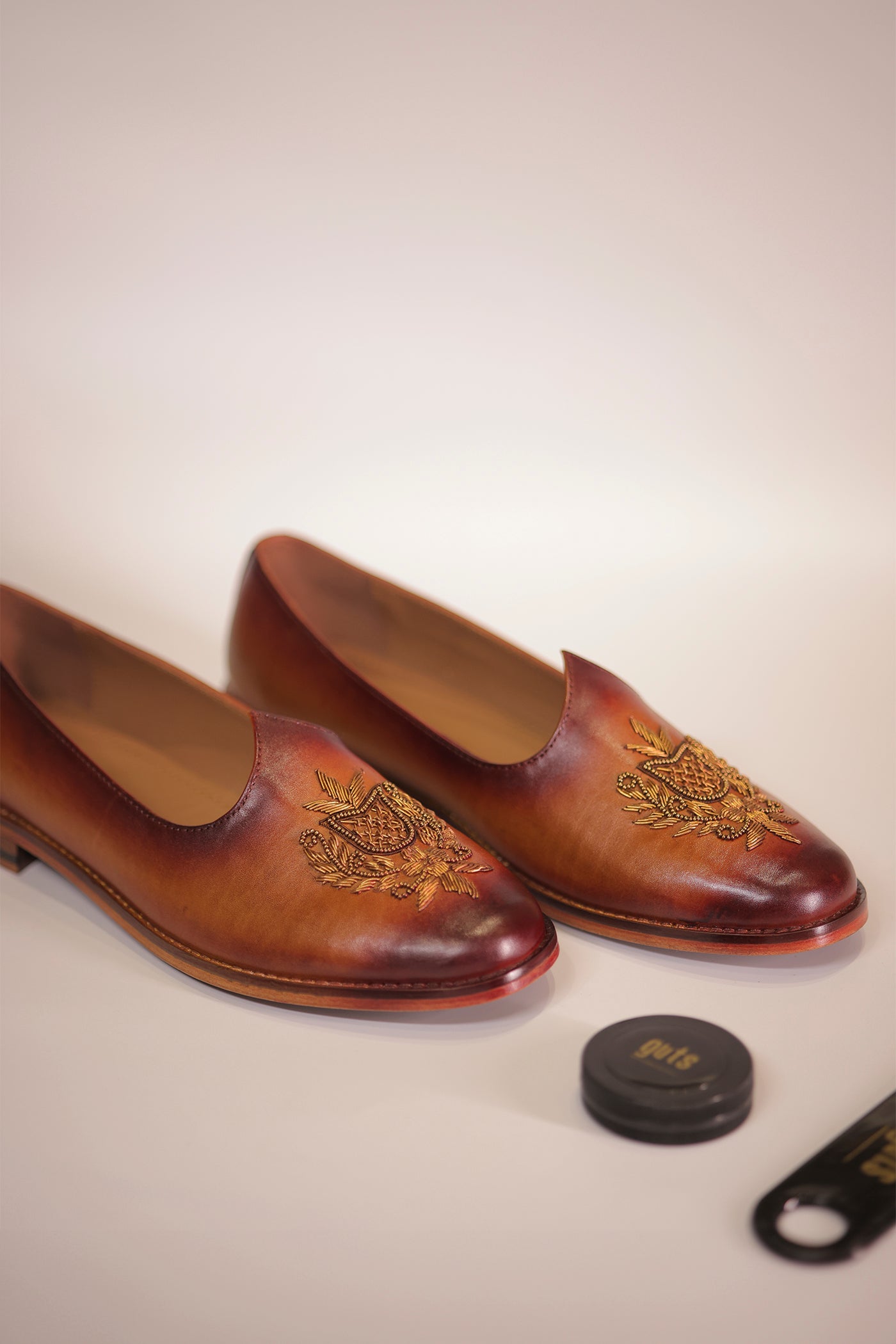 Handcrafted Brown Tan Leather Jalsa with Embroidered Crest & Wooden Sole
