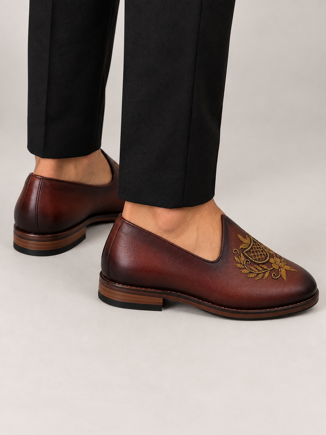 Handcrafted Brown Leather Jalsa with Embroidered Crest