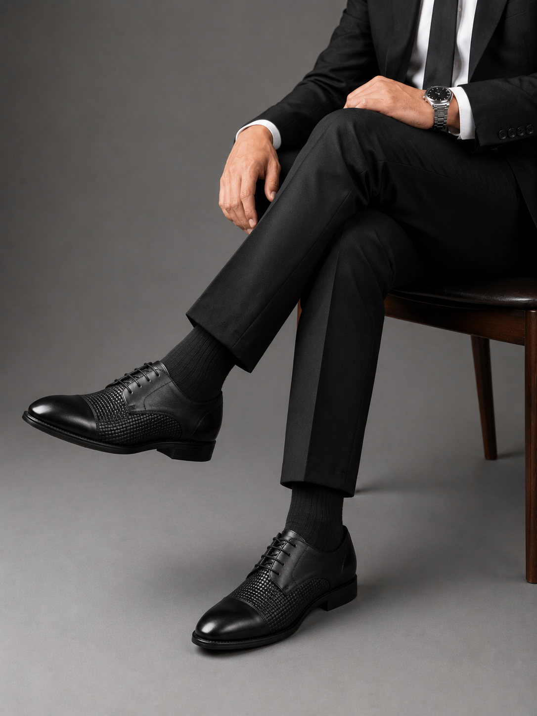Oxford Mesh Crust Leather Shoe
