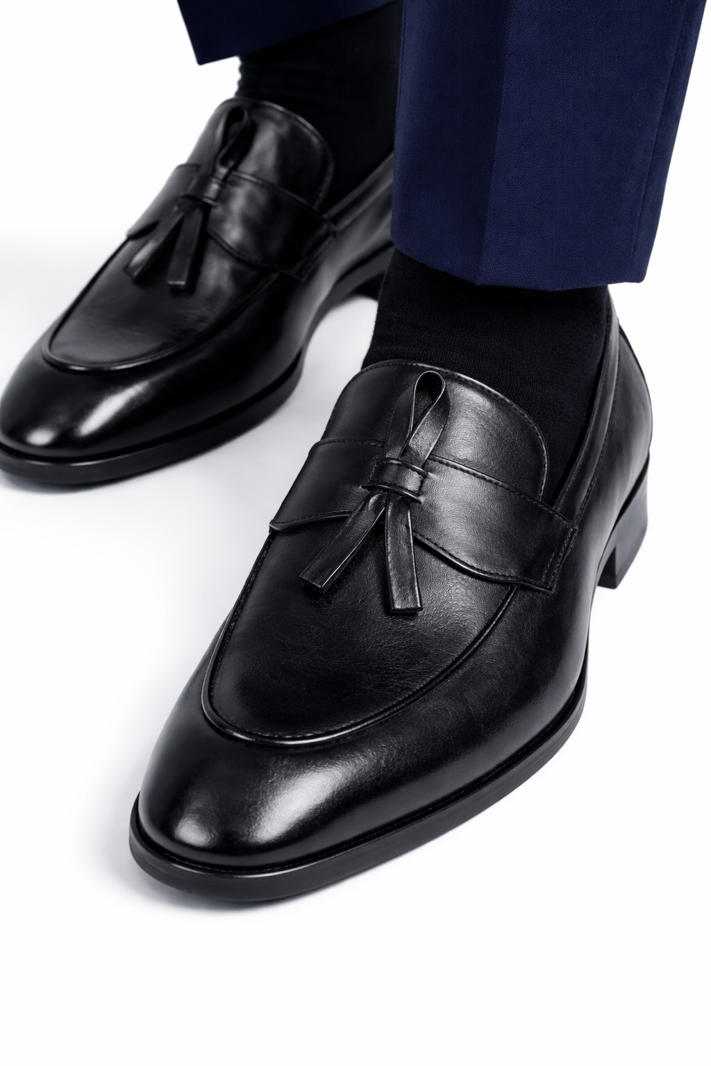 Slipon Tussle Black Leather Shoe