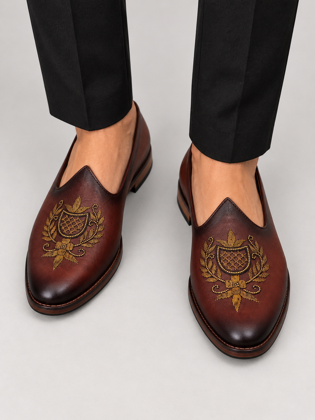 Handcrafted Brown Leather Jalsa with Embroidered Crest