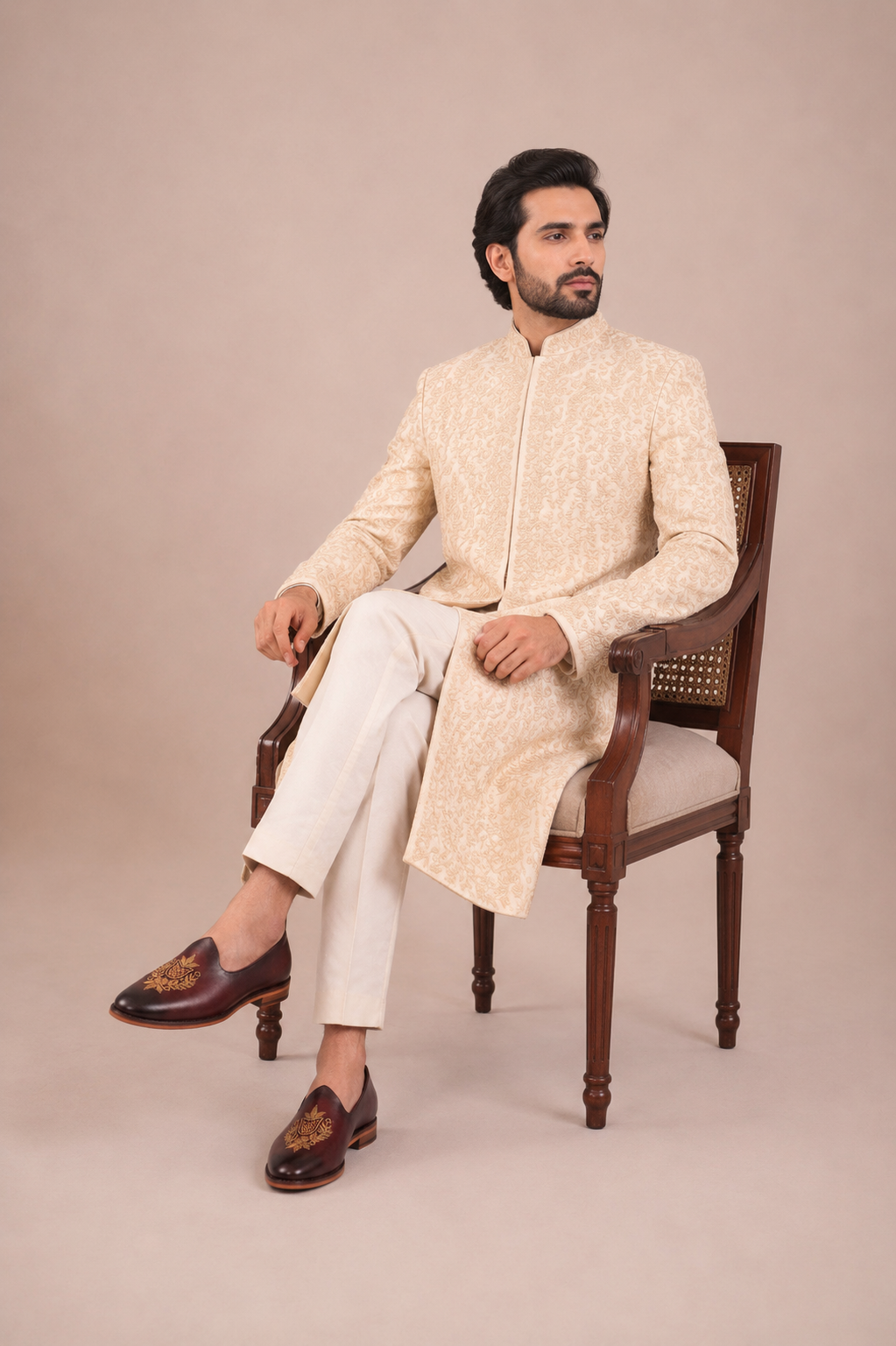 Handcrafted Maroon Leather Jalsa with Embroidered Crest